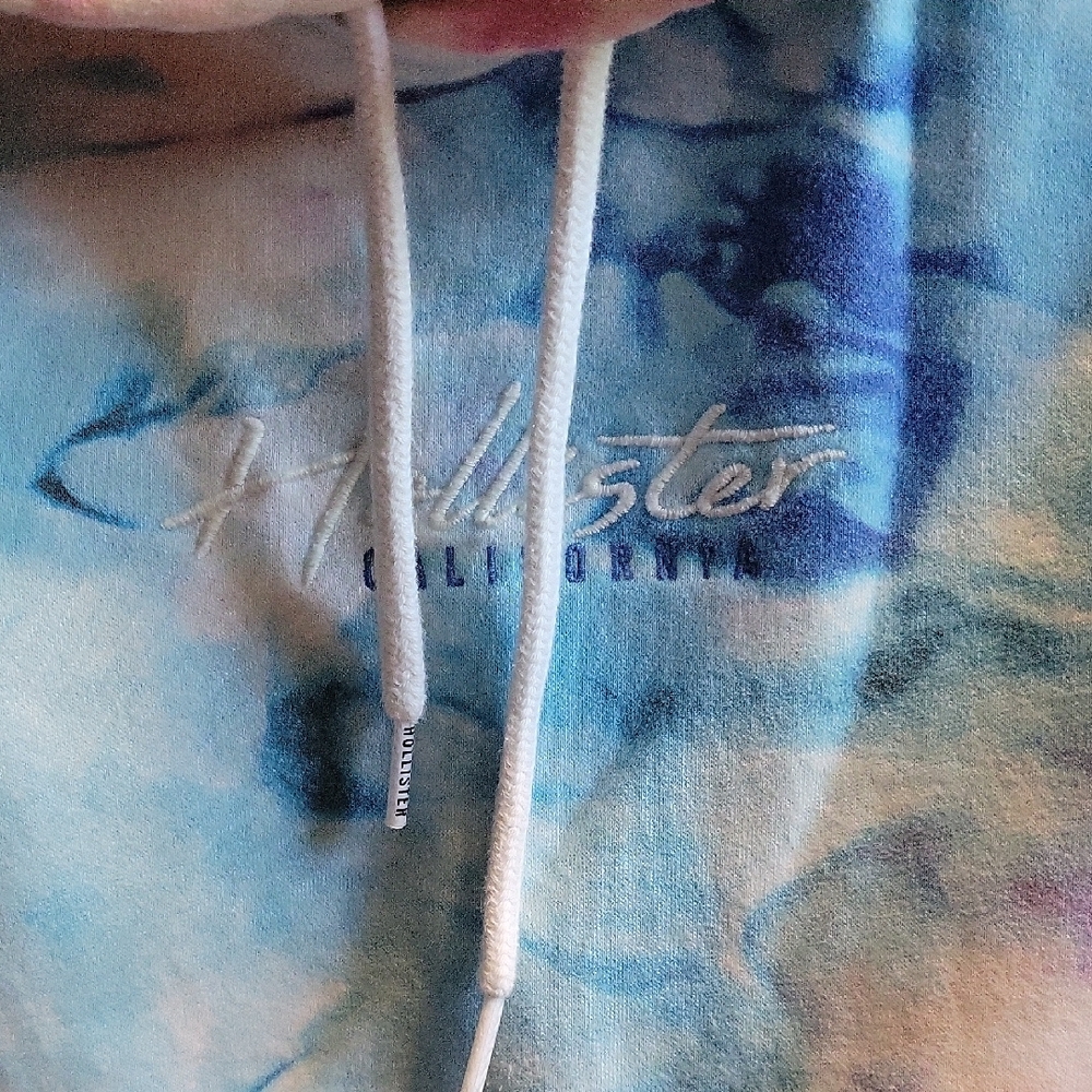 Hollister Blue and White Tie-Dye Hoodie - Picture 3 of 5